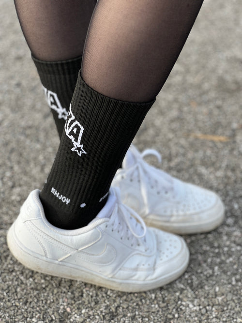 SANKA SOCKS black EEE collection